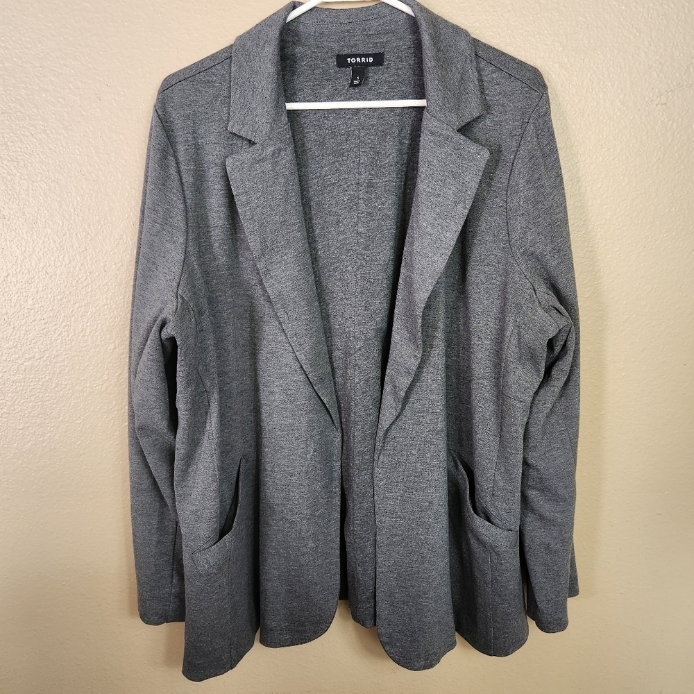Torrid Gray Jersey Knit Open Front Blazer Jacket/18227254-Size 1 (1X) - Picture 3 of 8